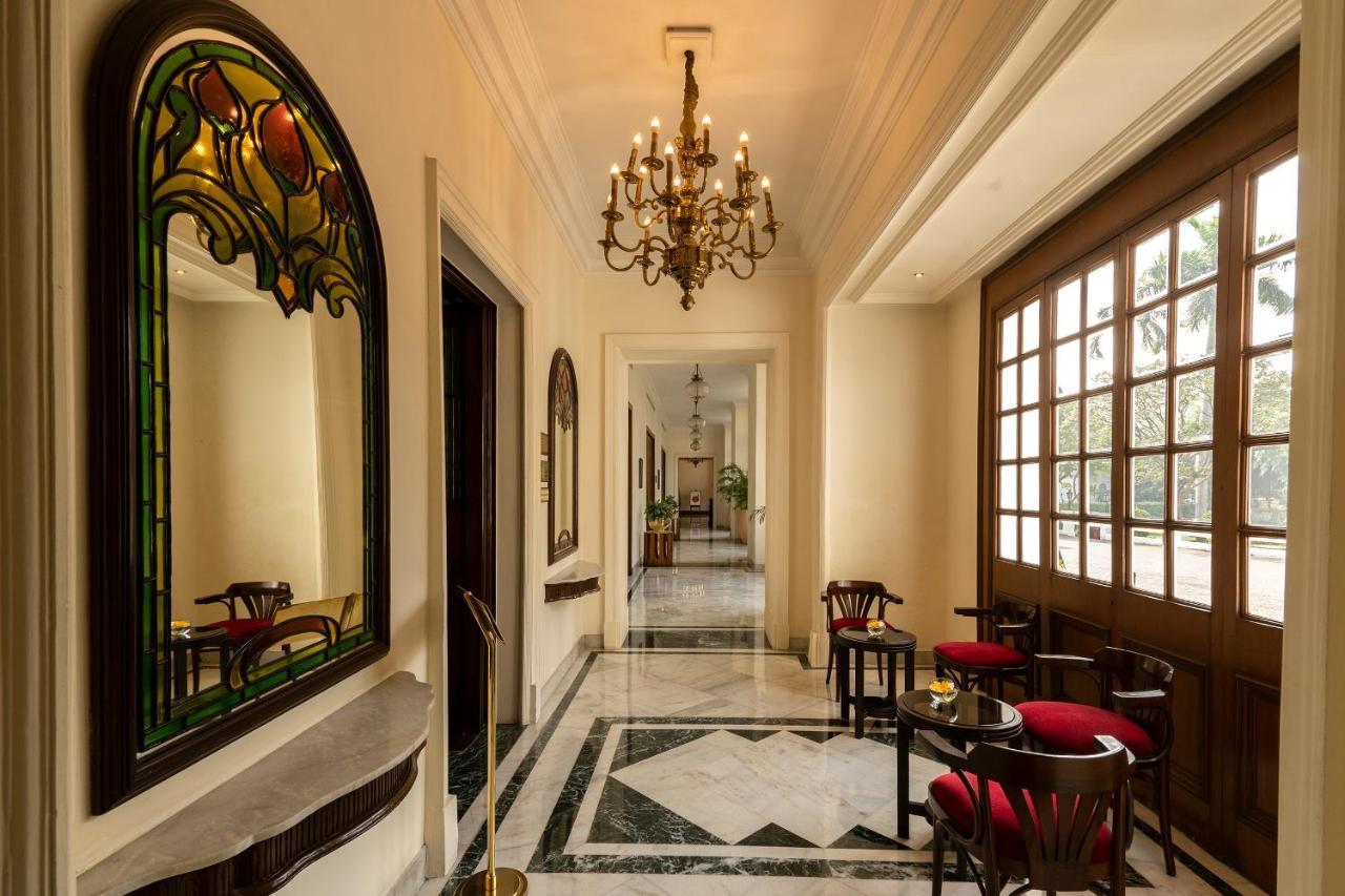 Maidens Hotel New Delhi Bagian luar foto Interior of the hotel